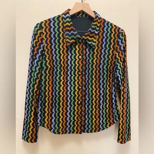 Vintage Style Womens Wave Patterned Button Up Novelty Buttons
